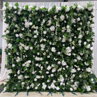 Mur de fleurs artificielles fait main, rose crème, doux et moderne, pour décoration de mariage |   Décor de rêve pour les mariages et les remises de diplômes