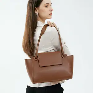 Autumn winter new Tote bag 2022 designer female leather simple large capacity wing bag single shoulder handbag