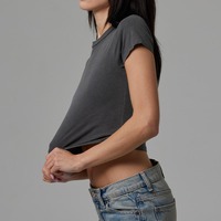 Kaos Wanita Polos Slim Fit Sablon Grafis Custom Grosir, Kaos Kerah Bulat Slim Fit, Kaos Polos