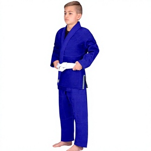 Kimonos brésiliens jiu jitsu pour enfants et adultes, avec options de logos et d'étiquettes personnalisés - Product Image 1