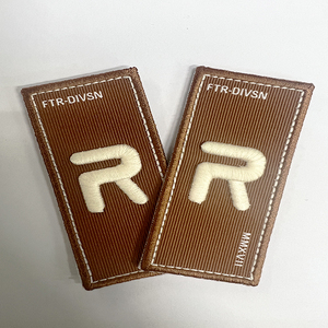 Etiquetas Tejidas con Diseño Personalizado y Parches Bordados en 3D, Aptas para Ropa, Sombreros y Bolsos - Product Image 4