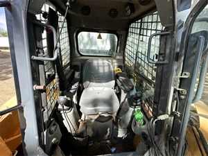 รถตักล้อยาง MUSTANG 4000V มือสองของแท้ 100% เครื่องยนต์ EPA พร้อมการตรวจสอบอย่างละเอียด รวมถึงปั๊มลูกปืน - Product Image 6