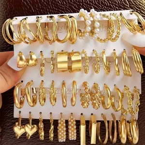 Modernos Pendientes de Acero Inoxidable Hipoalergénicos con Baño de Oro de 18K, Resistentes al Deslustre y al Agua, con Piedras Grandes para Mujer - Product Image 1