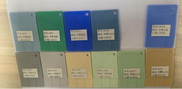 Couleur des pièces en plastique