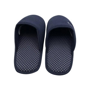Chaussons mules douillets avec broderie personnalisée pour hommes Chaussons d'intérieur en mousse à mémoire de forme <span class=keywords><strong>Semelle</strong></span> extérieure durable en TPR - Product Image 6