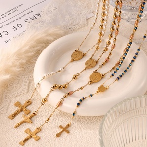 Collar de cadena con cuentas retro, chapado en oro, de acero inoxidable, con colgante ovalado de la Virgen María y cruz, tipo rosario, para mujeres y hombres - Product Image 3