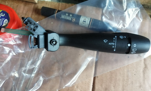 96608841XT 96595087XT 96477533XT Nuovo Interruttore Ordinario/Automatico/Clacson per Indicatori di Direzione per Peugeot 206 207 <span class=keywords><strong>Citroen</strong></span> C2 <span class=keywords><strong>C3</strong></span> - Product Image 5