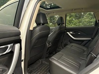 Zotye T500 1.5T Essence SUV Automatique 2018 d'occasion, sièges électriques en cuir foncé, 150-200 ch, 15000-25000 milles, Euro VI, feux LED