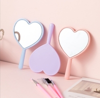 Neuer Koreanischer Mini-Herzförmiger Handspiegel Umweltfreundlicher Schminkspiegel Schönheitsgeschenk für Muttertag & Abschlussfeier