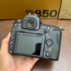 Cámara DSLR Profesional HFT <span class=keywords><strong>D850</strong></span> con Lente AF-S Nikkor 24-70mm F/2.8G ED, Formato Completo, Video 4K UHD, Tarjeta SD, Venta al Por Mayor - Product Image 3