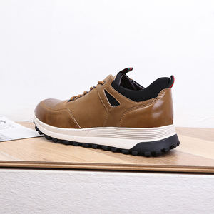 Zapatos de cuero personalizados para hombre, zapatillas informales para correr a la moda, color blanco y negro, venta al por mayor, 2022 - Product Image 6