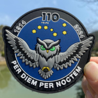 Badge en caoutchouc PVC 3D personnalisé, patch souple pour chapeaux, bâtons d'airsoft, en toile et plastique avec système auto-agrippant et thermocollant
