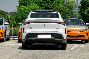 Livan 7, SUV Eléctrico de Bajo Costo, Vehículo de Nueva Energía Fabricado en China con 605 km de Autonomía WLTC y Motor de 120 kW - Product Image 4