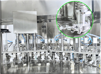 Machine de remplissage et de bouchage multifonction pour sachets à bec verseur Doypack et sachets souples à bec verseur pour l'emballage de produits chimiques liquides quotidiens