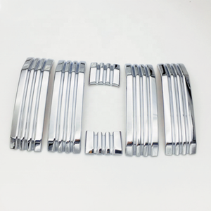 Garniture de couvercle d'insertion de calandre centrale avant chromée ABS pour <span class=keywords><strong>Toyota</strong></span> Land Cruiser Prado FJ150 2018 couvercle de calandre avant - Product Image 3