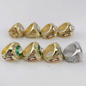 <span class=keywords><strong>Ensemble</strong></span> de 8 bagues de championnat de <span class=keywords><strong>basket</strong></span>-ball personnalisées des Boston <span class=keywords><strong>Celtics</strong></span>, en alliage, avec boîte de présentation en bois incrustée de strass pour hommes - Product Image 6