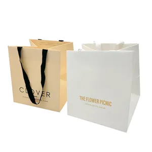 Özel size Logo lüks hediye paketi çiçek buketi kağıt ambalaj poşetleri kolu ve şeffaf Pvc plastik pencere ile