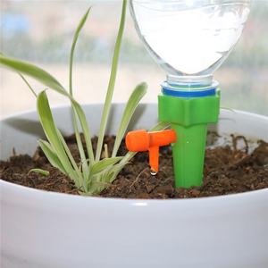 Poteau <span class=keywords><strong>d</strong></span>'arrosage automatique pour les plantes, les fleurs et les cônes. Dispositif <span class=keywords><strong>d</strong></span>'arrosage automatique. - Product Image 5