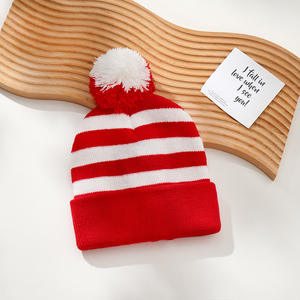 Gorro rojo con pompón, gorro <span class=keywords><strong>de</strong></span> Navidad, gorro <span class=keywords><strong>de</strong></span> invierno, gorro <span class=keywords><strong>de</strong></span> punto para hombres y mujeres, fiesta <span class=keywords><strong>de</strong></span> vacaciones, accesorios <span class=keywords><strong>de</strong></span> Navidad, decoración - Product Image 1