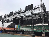 Structure d'éclairage LED portable en aluminium, installation rapide pour scènes de concert, expositions, événements DJ