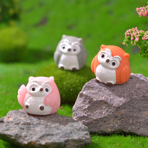 Venta al por mayor: Adornos de resina pintados a mano, estilo Kawaii, con diseño de búho 3D, miniatura, espeluznantes y lindos, con aspecto de caramelo, para decoración de escritorio, regalo de tendencia 2026 - Product Image 2