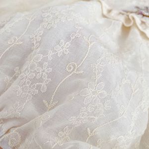 Tutina Primaverile 2026 per Neonata Stile Occidentale con Ricamo Floreale in Cotone, Manica Lunga, Bottoni Nascosti, per Festa dei 100 Giorni - Product Image 3