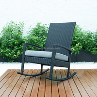 Chaise à bascule de haute qualité avec accoudoir de loisirs Design en rotin pour salon moderne pour ateliers de cours d'hôtels