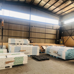 Solution de <span class=keywords><strong>plafond</strong></span> suspendu durable, polyvalente et facile à installer, système de grille en T pour <span class=keywords><strong>plafond</strong></span> galvanisé à chaud de qualité supérieure - Product Image 5