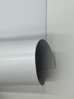 Tissu ignifuge résistant à l'eau enduit de PVC 750g Tissu occultant Tissu de tente Double acrylique Prévention incendie