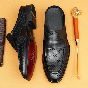 Mules d'été décontractées pour hommes en cuir véritable perforé respirant à bout fermé - Product Image 1