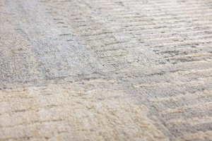 Natural Wool and Silk Hand Knotted Tibetan Carpet Handmade Premium Area Rug with Custom Design for Hotel Lobby Villa Home Decor - Product Image 5