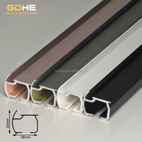 Rail de rideau silencieux en aluminium en gros, longueur 6/6,7 m, rail de rideau sur mesure monté au plafond avec barre silencieuse en PVC