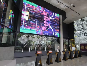 Pantalla Cob Ultra HD 4K con SDK para uso en interiores en hoteles, salas de conferencias, dormitorios, teatros PTZ, clasificación IP65, garantía de 3 años. - Product Image 2