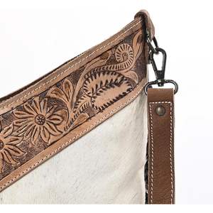 Sac bandoulière en cuir de vachette fait main pour femme, motif géométrique, style western - Product Image 2