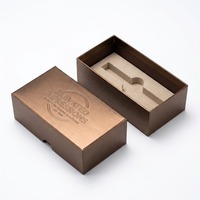 Boîte cadeau en carton noir personnalisée avec logo, fermeture étanche, écologique, réutilisable, avec gaufrage