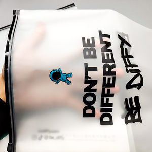 Bolsas Ziplock <span class=keywords><strong>de</strong></span> plástico PE y PVC personalizadas al por mayor, impresión flexográfica, <span class=keywords><strong>cierre</strong></span> <span class=keywords><strong>de</strong></span> cremallera para ropa, embalaje <span class=keywords><strong>de</strong></span> prendas con logotipo personalizado incluido - Product Image 4
