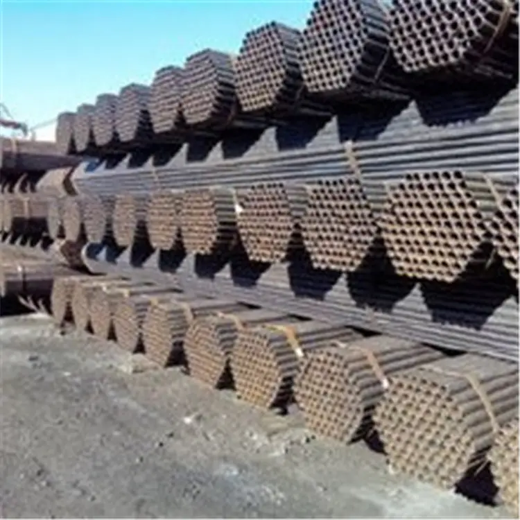 Fornitori di tubi in acciaio al carbonio strutturale Q215 Q235 Q345 tubo in acciaio al carbonio con cucitura diritta tubo in acciaio al carbonio stpy 400