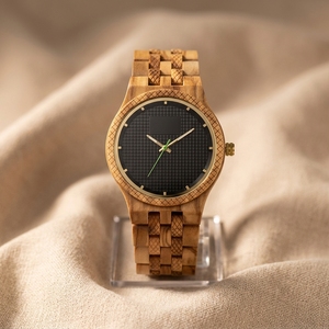 <span class=keywords><strong>Montre</strong></span> de luxe artisanale en bois de santal pour <span class=keywords><strong>homme</strong></span> avec mouvement à quartz Zebra, cadran analogique personnalisé de 42 mm, affichage sportif et élégant - Product Image 2