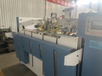 Machine à coudre semi-automatique pour pièce unique