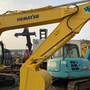 Komatsu PC270 Pelles hydrauliques sur chenilles d'occasion En bon état pour la construction, l'agriculture et le creusement Nouveau prix Pompe à moteur à noyau - Product Image 3