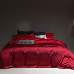 Ensemble <span class=keywords><strong>de</strong></span> literie en satin jacquard <span class=keywords><strong>noir</strong></span> <span class=keywords><strong>et</strong></span> <span class=keywords><strong>or</strong></span> <span class=keywords><strong>de</strong></span> luxe - Product Image 2