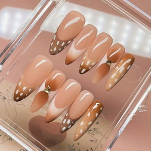 <span class=keywords><strong>Uñas</strong></span> Postizas Acrílicas Reutilizables Hechas a Mano, Diseño Cuadrado Elegante, Color Mixto, Estilo Francés, <span class=keywords><strong>para</strong></span> Arte de <span class=keywords><strong>Uñas</strong></span> y Salón - Product Image 2