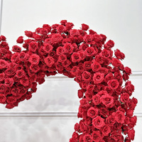 Arche de fleurs artificielles en forme de cœur de roses rouges de luxe personnalisées GNW, en promotion, pour décoration de scène de mariage, événements et fêtes