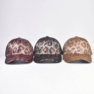 Nouvelle Arrivée Automne Hiver 2025 – Casquette de Baseball Épaisse Brillante à Imprimé Léopard pour Femme Tendance et Tenue d'Extérieur - Product Image 3