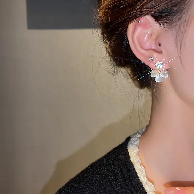 Korean 925 silver needle pearl women's trendy temperament vintage design sense opal stud niche personality earrings
