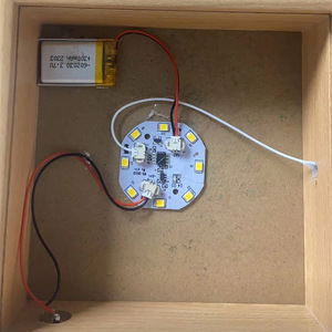 Tablero de PCB LED blanco cálido único moderno Mini Control táctil regulable para luz nocturna Marco DE FOTOS Lámpara de mesa Impresión <span class=keywords><strong>3D</strong></span> - Product Image 4