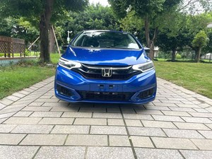 Honda Fit Comfort 2018 avec toit ouvrant |   1,5 L CVT automatique |   Offres d'expédition internationales fiables à fort potentiel de revente - Product Image 2