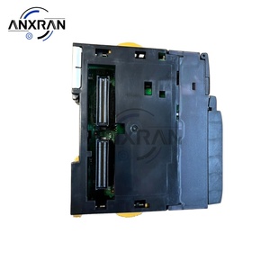 Controlador Lógico Programable (PLC) Omron CJ2M-CPU15, Serie CJ2M, Unidad CPU CJ2MCPU15 - Product Image 3