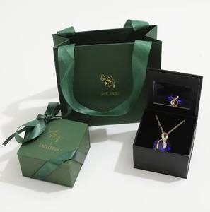 Boîte à bijoux de luxe avec logo personnalisé, design d'emballage en papier miroir, coffret cadeau pour collier et bague, boîtes d'emballage avec ruban - Product Image 3