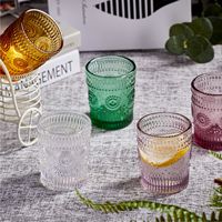 2023 verre de gobelet de vin rouge vintage en relief de tournesol de couleur unie pour des événements de mariage